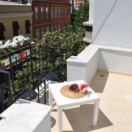 Fuar Ev Taksim Galata Apartamento Istambul Exterior foto