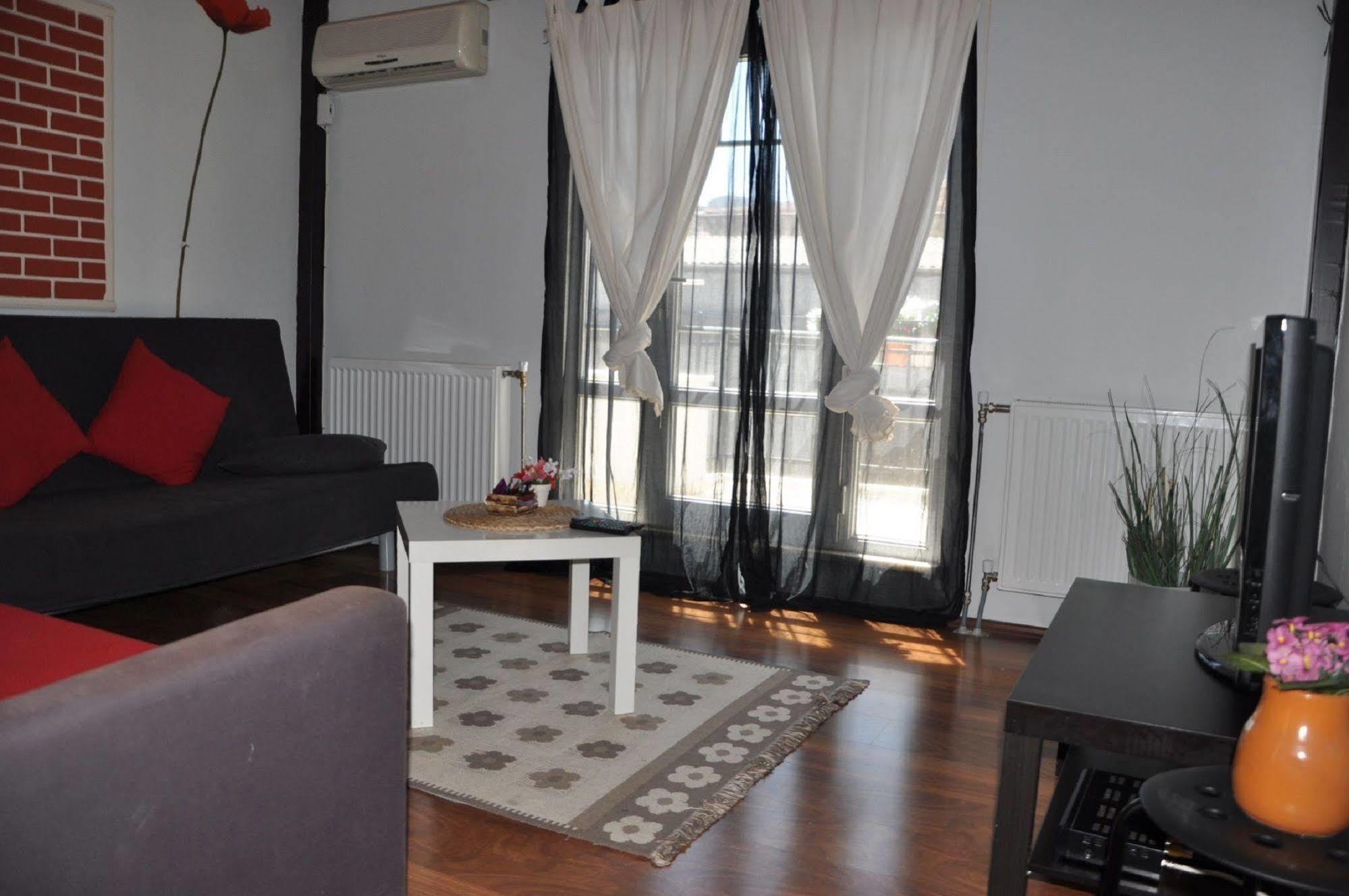 Fuar Ev Taksim Galata Apartamento Istambul Exterior foto