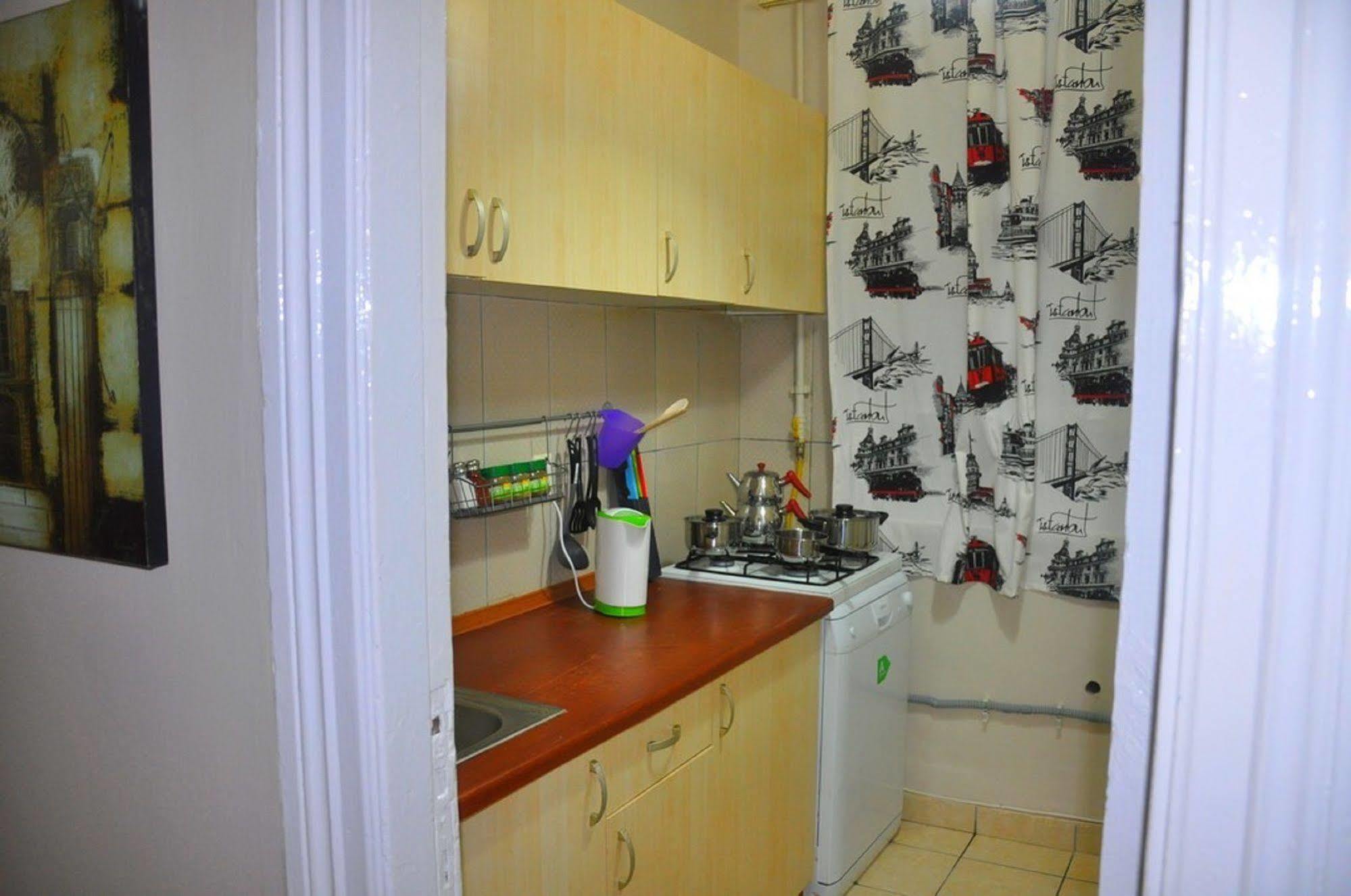 Fuar Ev Taksim Galata Apartamento Istambul Exterior foto
